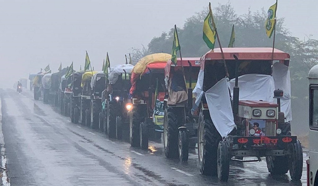 "A New Turn In Farmers’ Protest With Tractor Parade | Twitter Trends #TractorMarchDelhi  As Delhi Faces Demonstration Today"