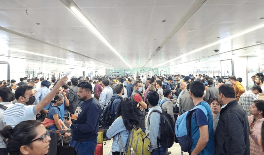 #DelhiAirport becomes a trending topic on Twitter due to passenger complaints receiving 4.8 million Digital Engagements & 81.8% Negative Sentiments: CheckBrand